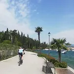 Monika 333 Star On The Apartman *